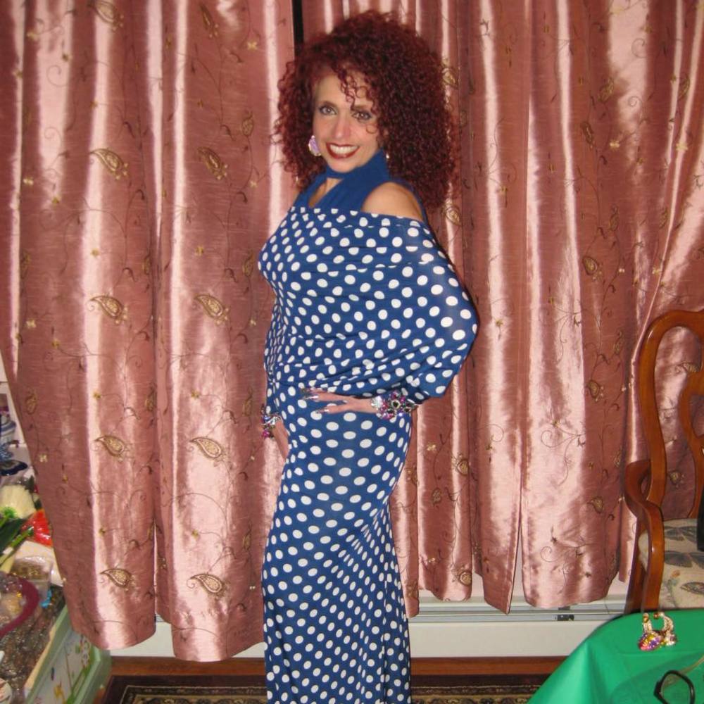 Meet your Posher, Nadia